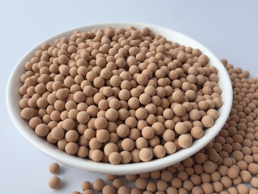 1.6-2.5mm 4A المنخل الجزيئي الحبيبي المجفف بقوة ضغط 85N