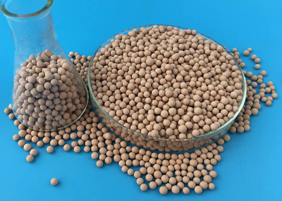 REACH KDHF-09 عامل الامتصاص الجزيئي ذو الشكل الكروي 1.6 - 2 .5mm